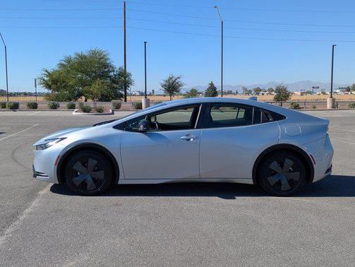 2024 Toyota Prius LE