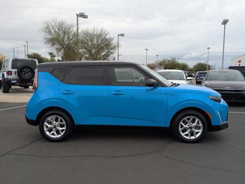 2025 Kia Soul S