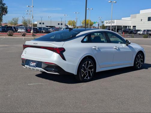 Snow White Pearl 2026 Kia K5 EX