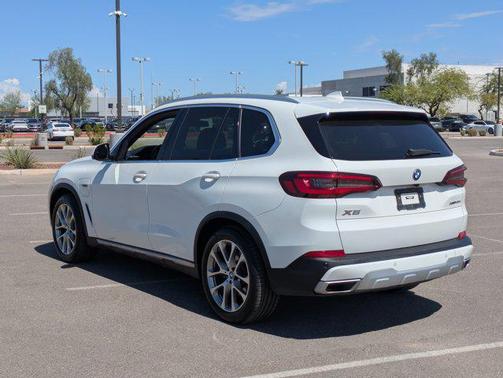 2022 BMW X5 PHEV xDrive45e