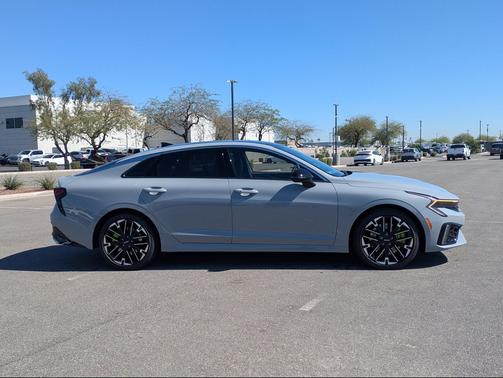 Wolf Gray 2026 Kia K5 GT