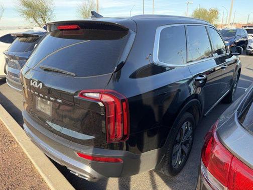 2022 Kia Telluride S