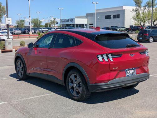 2022 Ford Mustang Mach-E Select