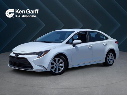 Ice 2024 Toyota Corolla LE