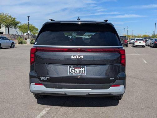 2025 Kia Carnival Hybrid EX