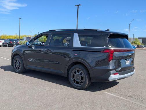 2025 Kia Carnival Hybrid EX