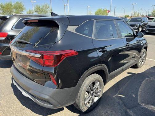 2022 Kia Seltos LX