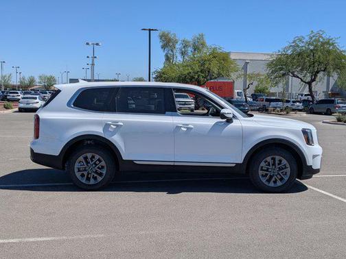 2025 Kia Telluride LX