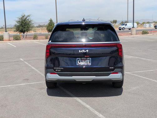 2025 Kia Carnival Hybrid LXS