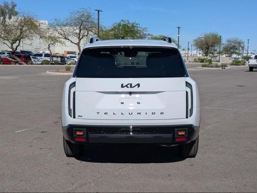 Glacial White Pearl 2027 Kia Telluride X-Pro SX-Prestige