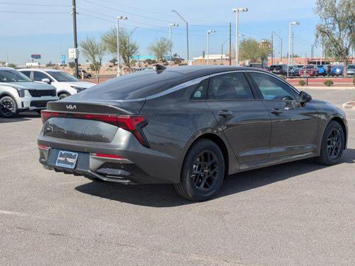 2026 Kia K5 LXS FWD
