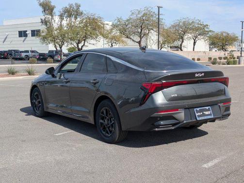 2026 Kia K5 LXS FWD
