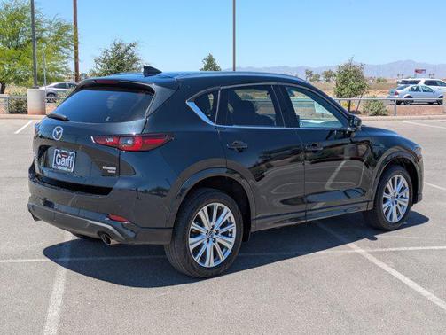 2022 Mazda CX-5 Signature