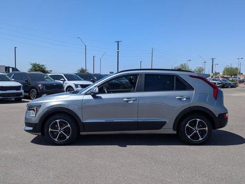 Steel Gray 2025 Kia Niro EX
