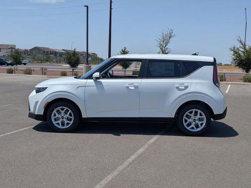 2025 Kia Soul S