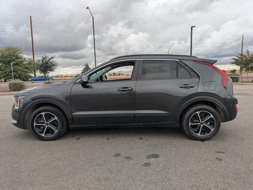 2025 Kia Niro EX