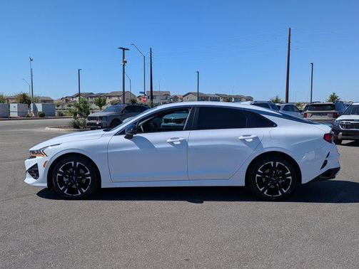 2024 Kia K5 GT-Line