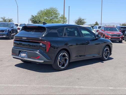 Aurora Black Pearl 2026 Kia K4 EX
