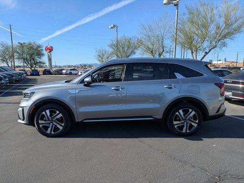 2023 Kia Sorento Plug-In Hybrid SX Prestige