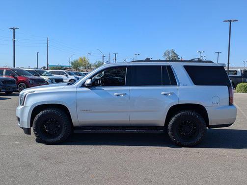 Quicksilver Metallic 2017 GMC Yukon SLT