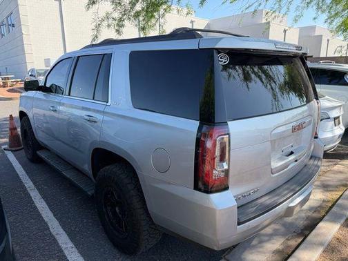Quicksilver Metallic 2017 GMC Yukon SLT