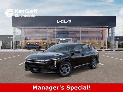 2025 Kia K4 LXS