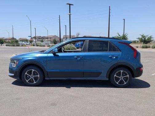 2025 Kia Niro EX
