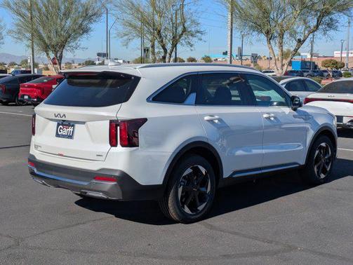 2025 Kia Sorento Hybrid EX