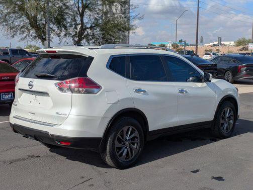 2016 Nissan Rogue SL