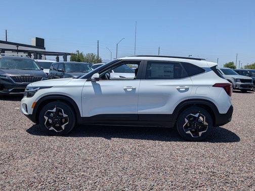 2025 Kia Seltos EX