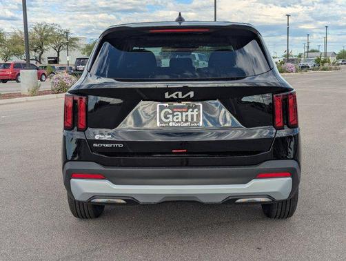 2026 Kia Sorento LX