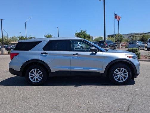 Silver Metallic 2020 Ford Explorer Base