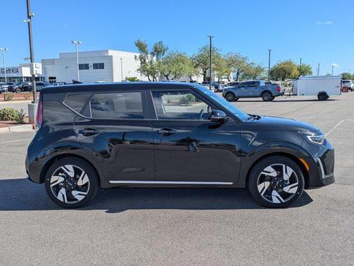 2025 Kia Soul GT-Line