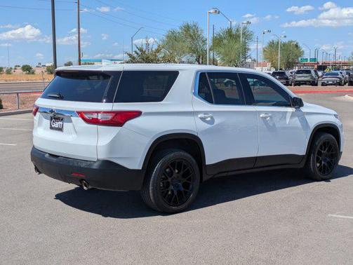 2021 Chevrolet Traverse LS
