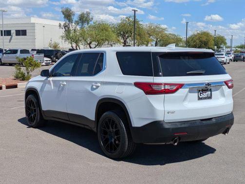 2021 Chevrolet Traverse LS