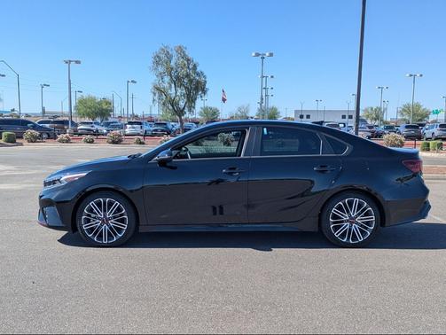 Aurora Black 2023 Kia Forte GT