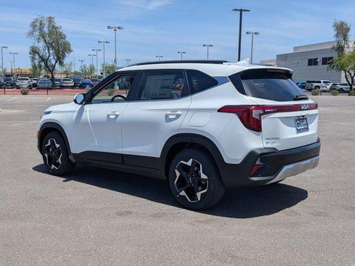 2025 Kia Seltos EX