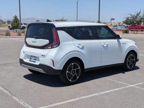 2023 Kia Soul EX