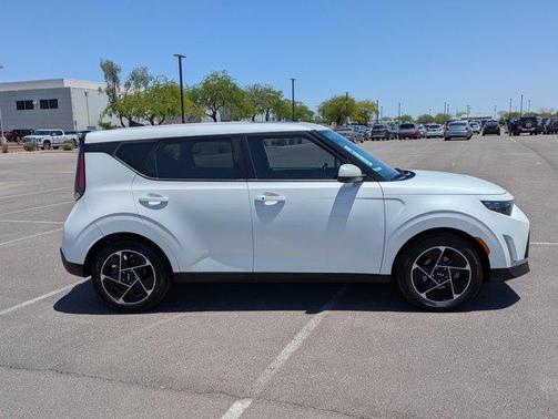 2023 Kia Soul EX