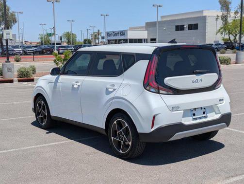 2023 Kia Soul EX