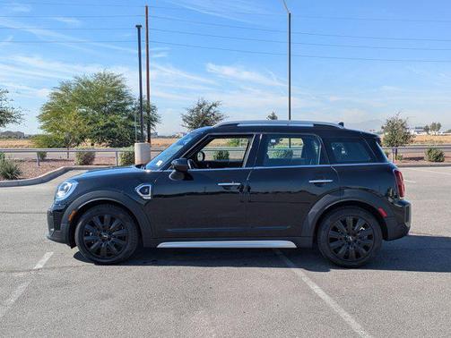 2022 MINI Countryman Cooper S