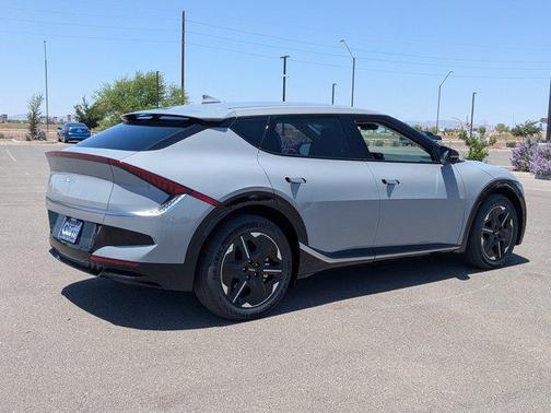 2025 Kia EV6 Wind
