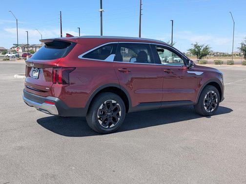 2025 Kia Sorento S