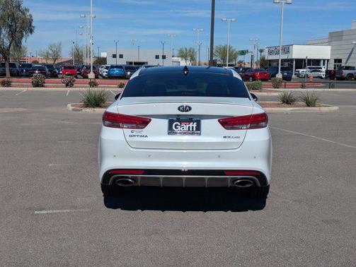 2016 Kia Optima SX Turbo