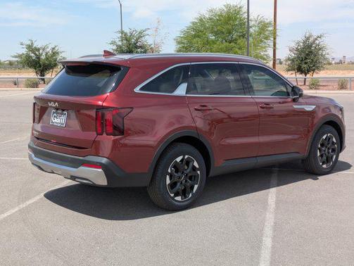 2025 Kia Sorento S