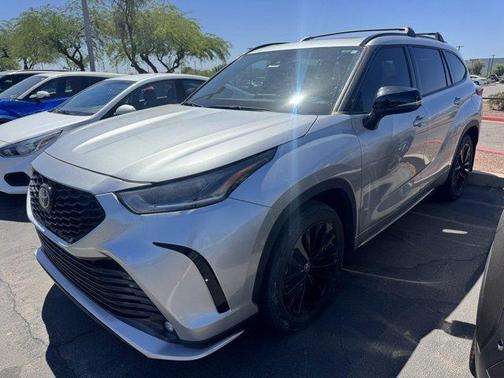 2023 Toyota Highlander XSE