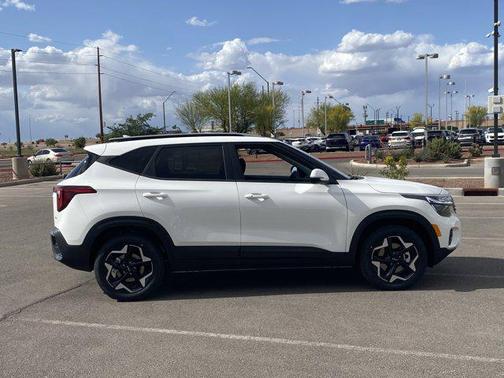 2025 Kia Seltos S