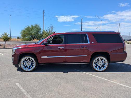 2020 Cadillac Escalade ESV Premium Luxury