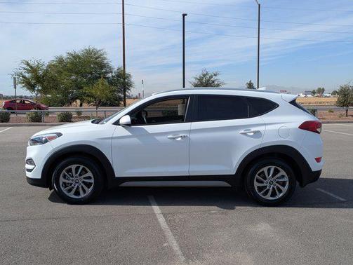 2017 Hyundai TUCSON SE Plus