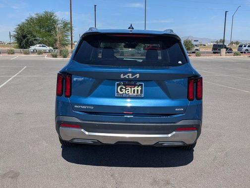 2025 Kia Sorento Plug-In Hybrid EX